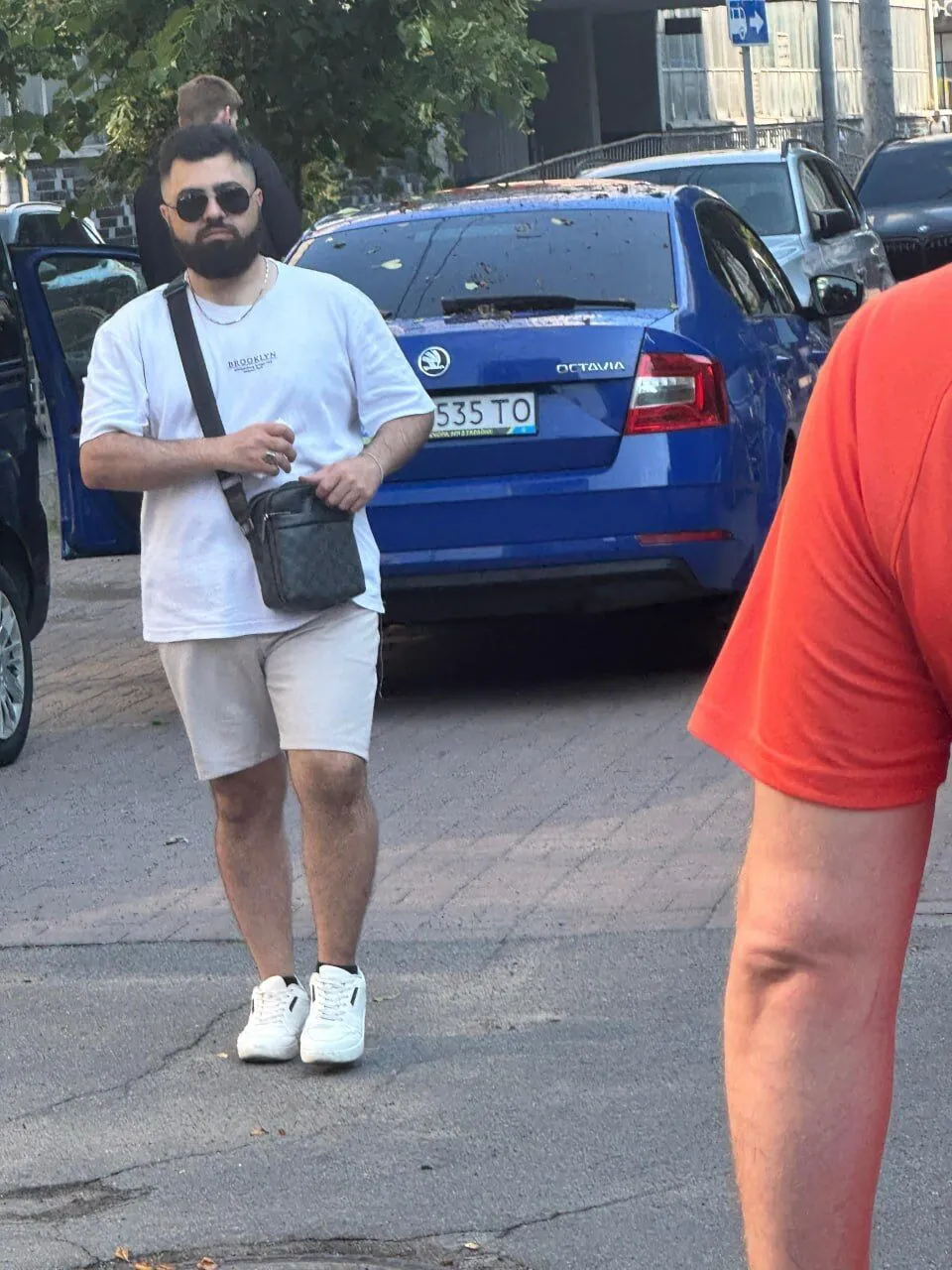 У Києві викрили шахрайський call-центр в офісному центрі ''Сапфір'' 