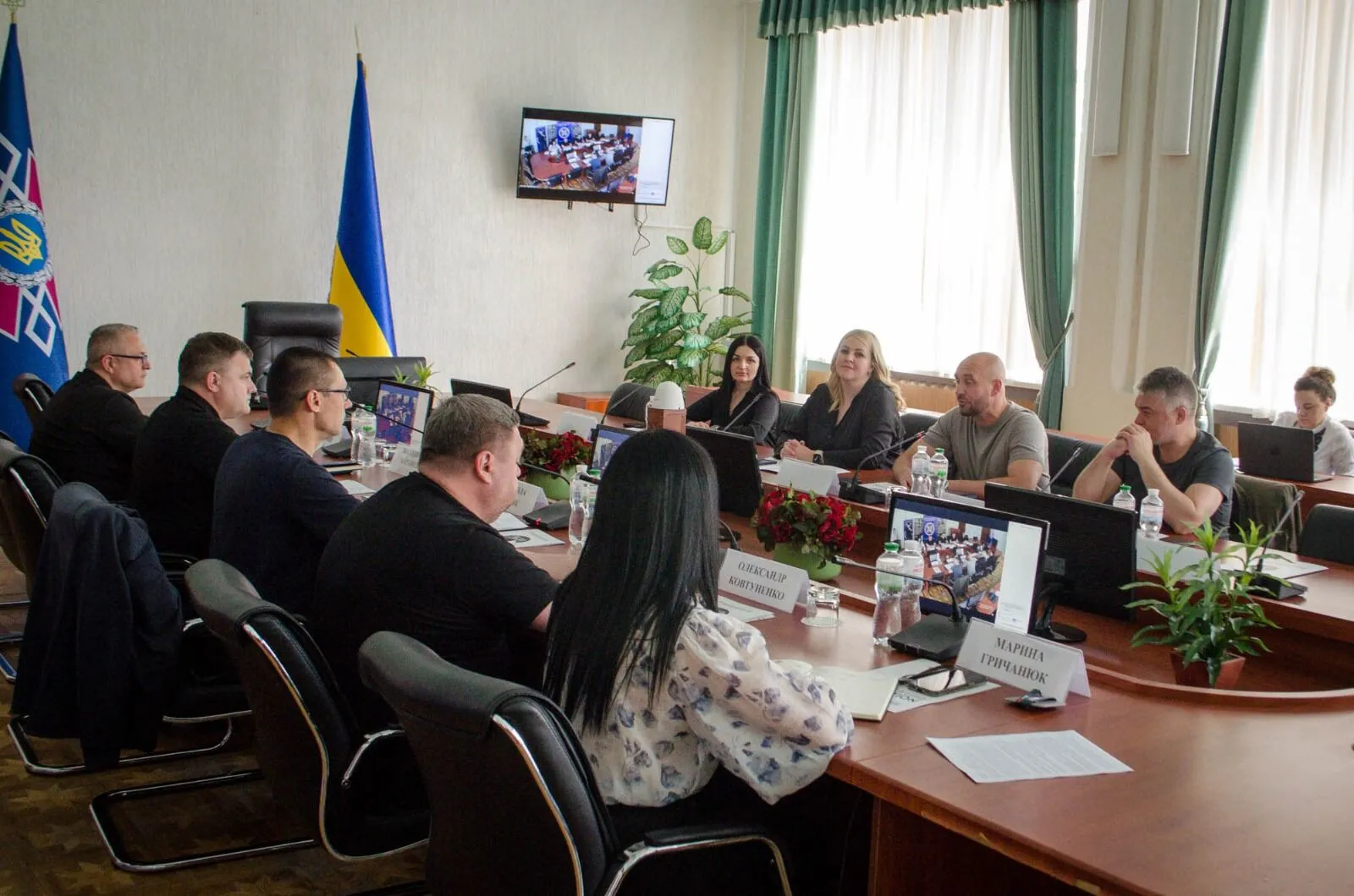 Доповідачі та учасники наради