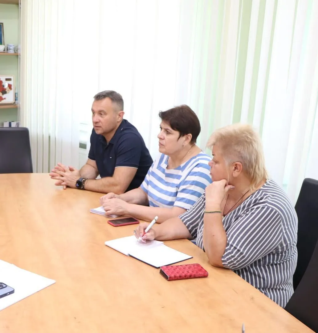 Котуков, Петренко і Прохоренко