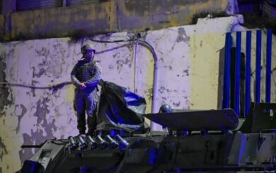 Тисячі мігрантів за кілька годин дісталися Сеути: Іспанія посилила охорону кордону