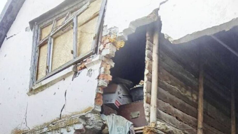 Росіяни вдарили по Кривому Рогу, спалахнула пожежа у торговельному центрі