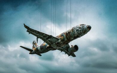 »Авиаканибализм» вместо импортозамещения: россия разбирает даже новые самолеты ради запчастей
