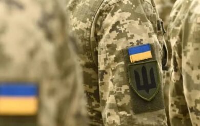 Виїзд багатодітного батька за кордон: юристи пояснили важливу умову