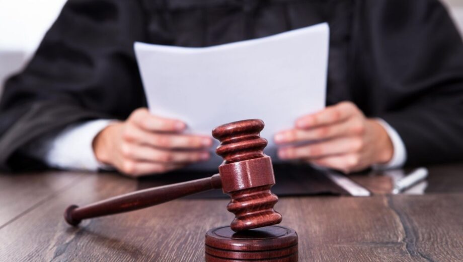 59 епізодів розкрадання їжі для військових і пів мільйона збитків: посадовця засудили до 10 років