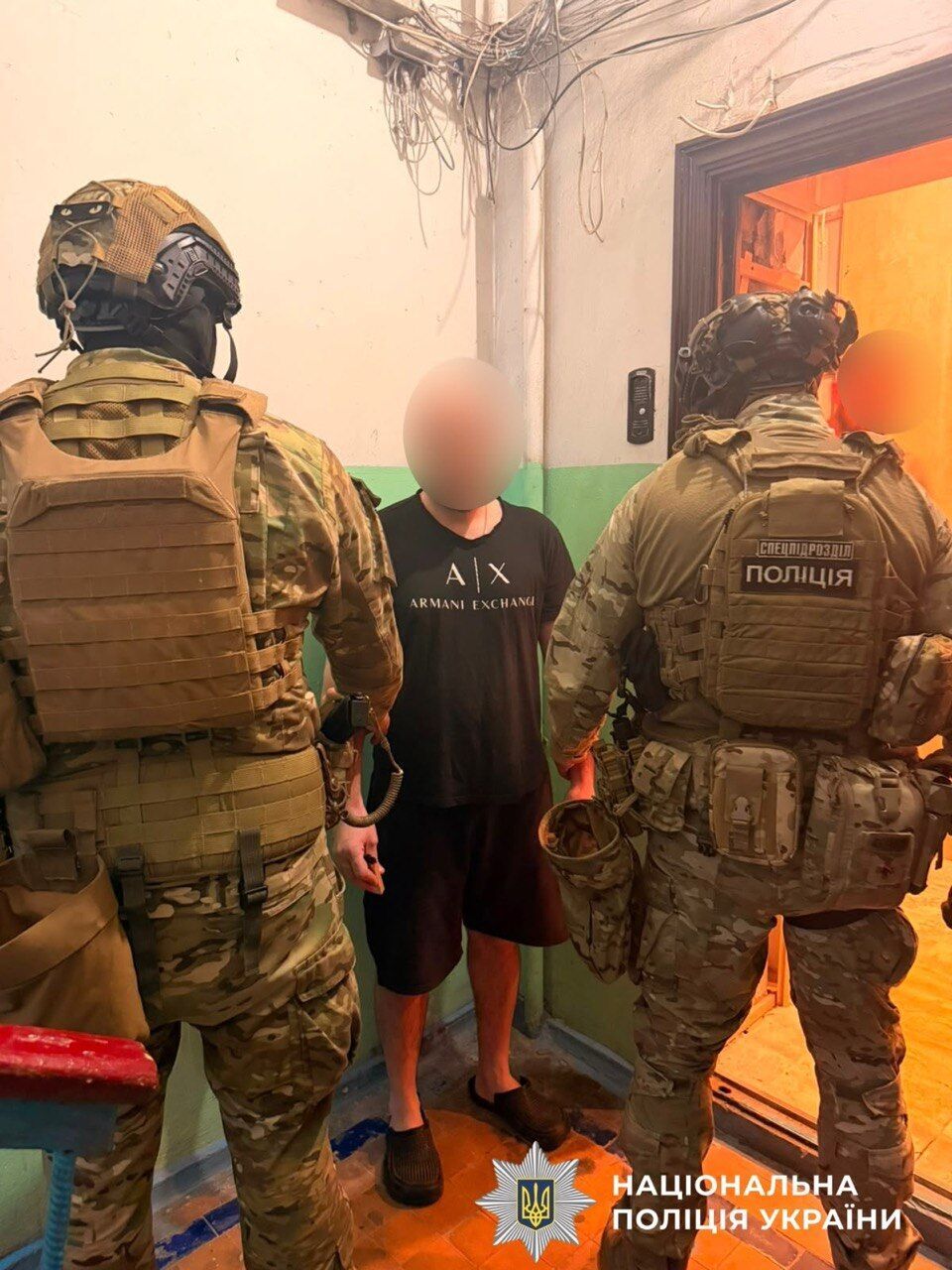 Побили та пограбували волонтера: поліція затримала банду вимагачів на Дніпропетровщині