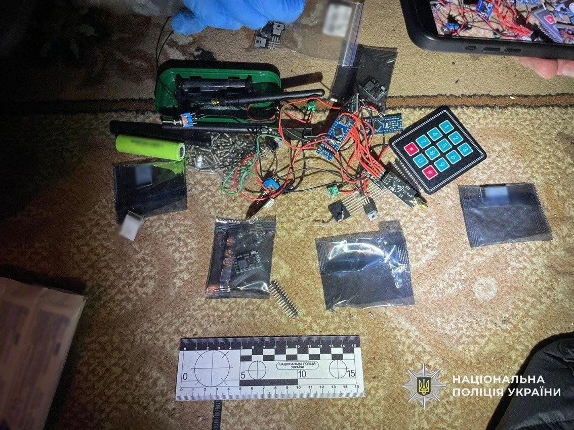 Поліція та СБУ запобігли диверсії на залізниці: підозрюваним загрожує довічне ув'язнення