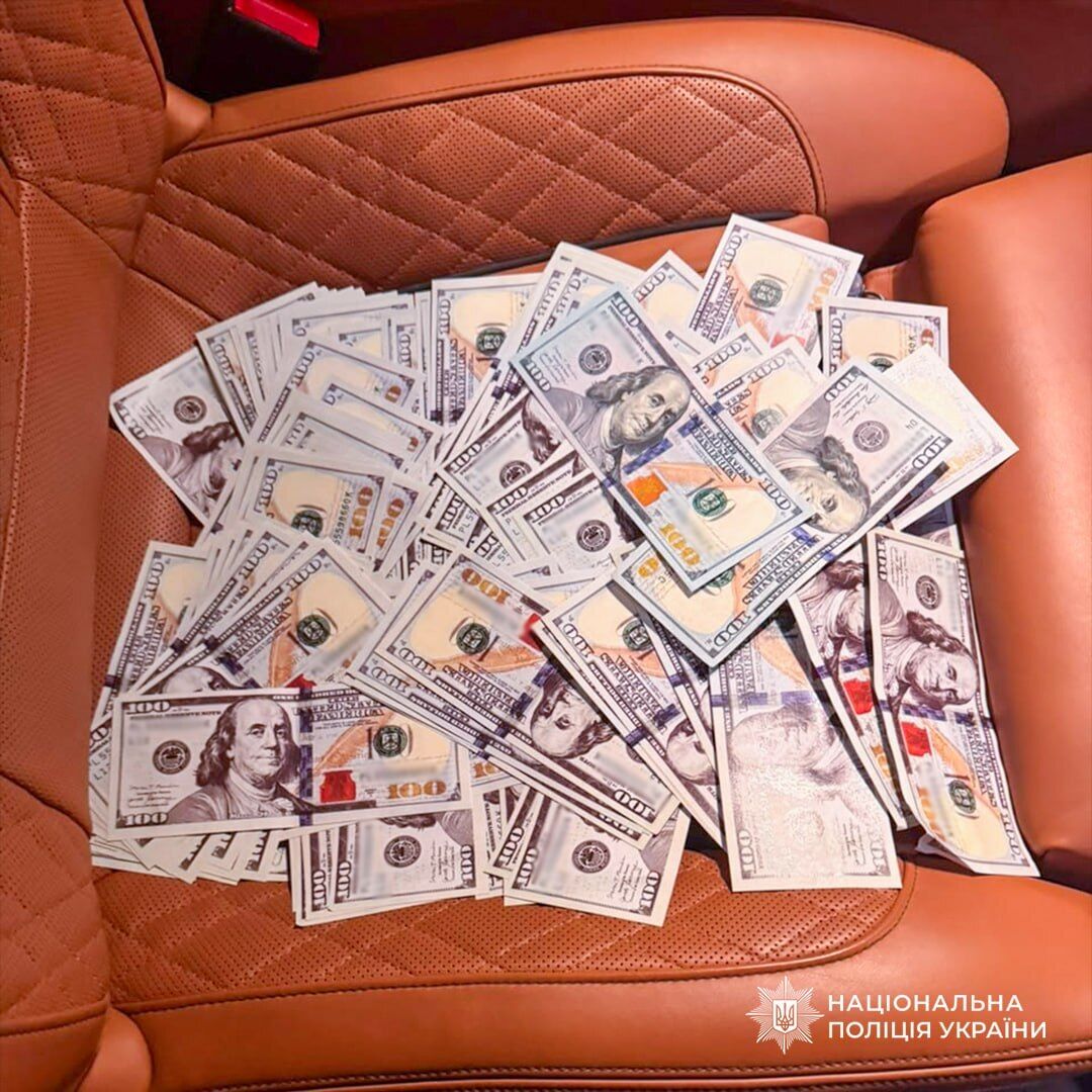 На Тернопільщині затримали ділка, який за $15 тисяч обіцяв ''вирішити питання'' після ДТП
