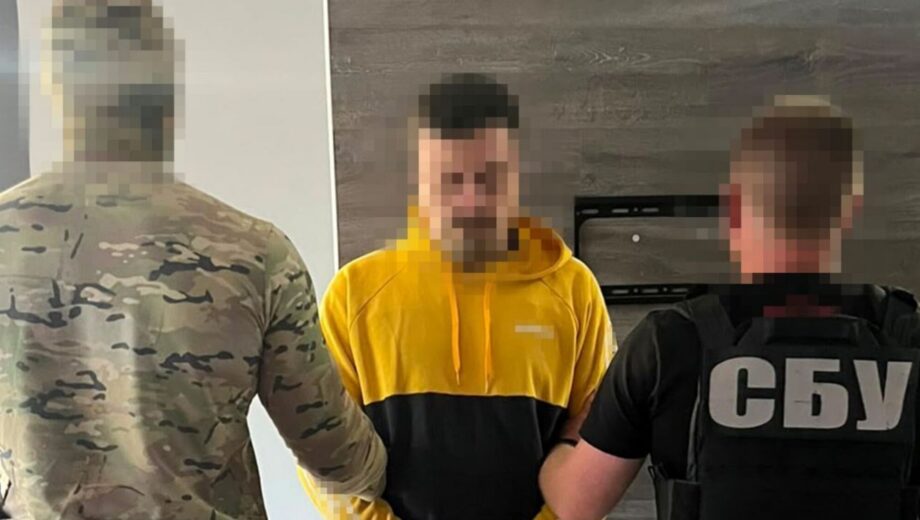 Собирал координаты для ракетно-бомбовых ударов: СБУ задержала агента ФСБ