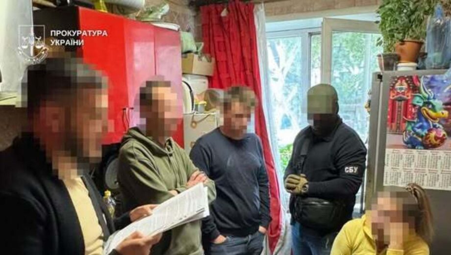 В Днепре мужчина получил 15 лет тюрьмы за передачу данных о ПВО и поджог на железной дороге