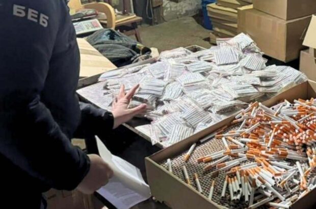 На Одещині підприємця оштрафували за продаж контрафактного алкоголю та сигарет