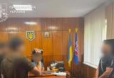 Рубали дрова та клали бруківку: керівників колонії на Буковині підозрюють в експлуатації засуджених