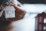 Житлові ваучери для ВПО по-новому з 1 серпня: кому відмовлять у допомозі