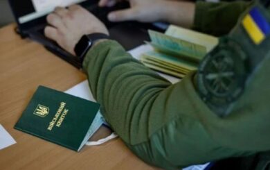 Бронирование работника могут отменить даже при отпуске: в каких случаях