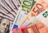 Спрос на евро резко возрос: украинцы все реже выбирают доллар