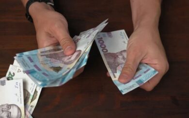 Повернення військового: що буде з виплатами, які отримували його близькі