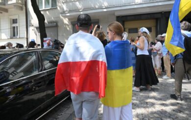 Опитування Opinia24: понад половина поляків виступають проти членства України в ЄС