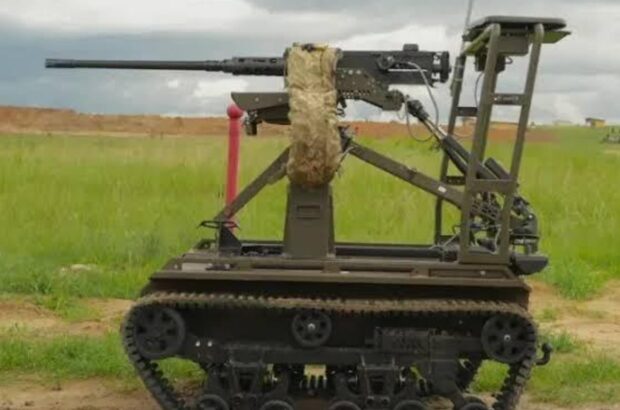 Міноборони допустило до використання новий бойовий наземний дрон ”Tanchik Droid 12.7”