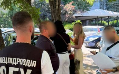 Квартири, дачі та земля: в Одесі незаконно переоформили майно на 18 млн грн