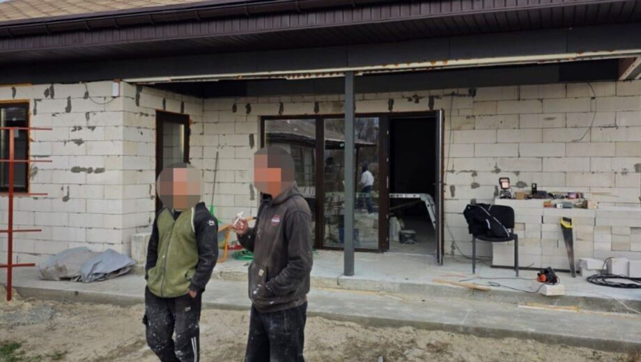 Командир из Киевской области почти 2,5 года заставлял военных строить свой дом: что установило ГБР