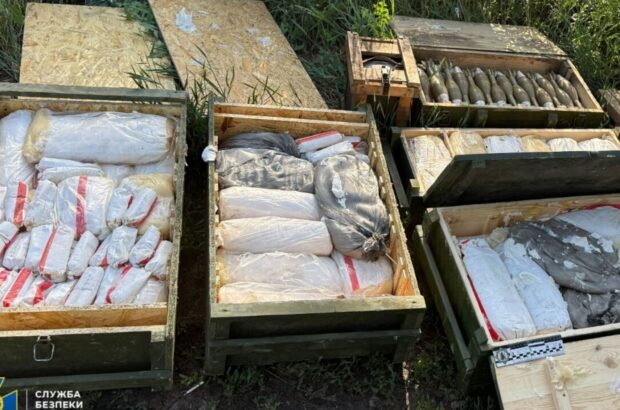 СБУ, ДБР і Нацполіція викрили торговців зброєю у семи регіонах