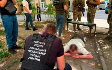 Организовали незаконный выезд военнообязанных: стоимость »услуги» достигала 12,5 тысяч долларов