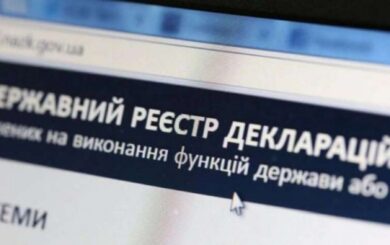 Майже 100 тисяч чиновників приховали свої декларації, – OpenDataBot