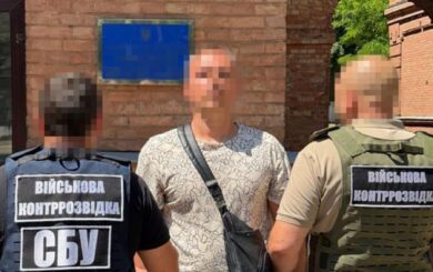СБУ викрила ”крота” в академії Міноборони: доцент зливав рф секретні розробки українських дронів