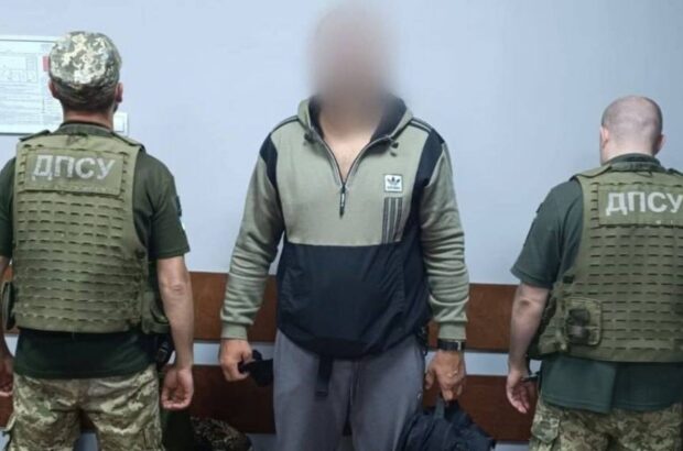 Не прижился за границей: закарпатские пограничники задержали украинца по дороге домой