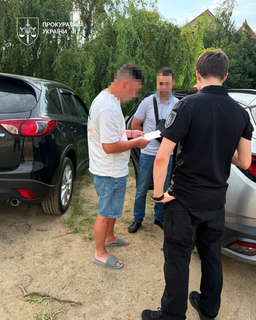 Фальшиві розлучення та ''зниклі'' матері: викрито схему отримання відстрочки через суд