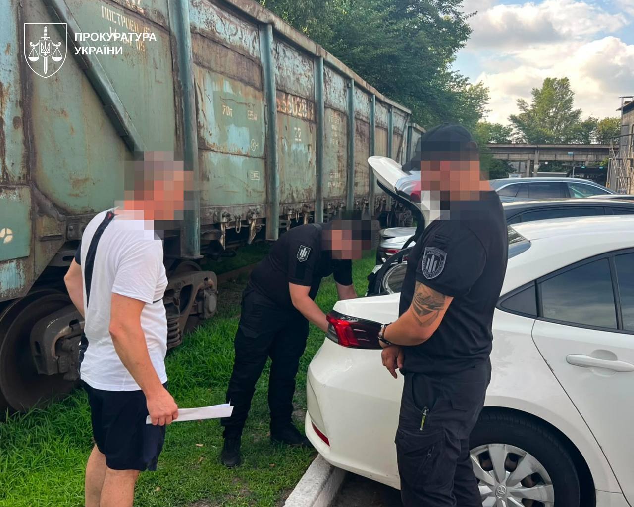 Фальшивые разводы и ''пропавшие'' матери: разоблачена схема получения отсрочки через суд