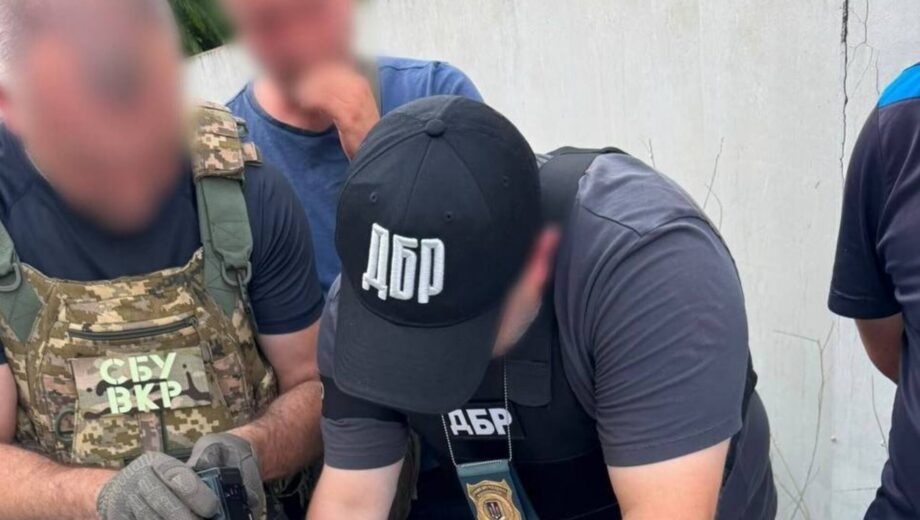 $7000 за ”списання”: на Херсонщині викрили військовослужбовців, які обіцяли вплинути на ВЛК