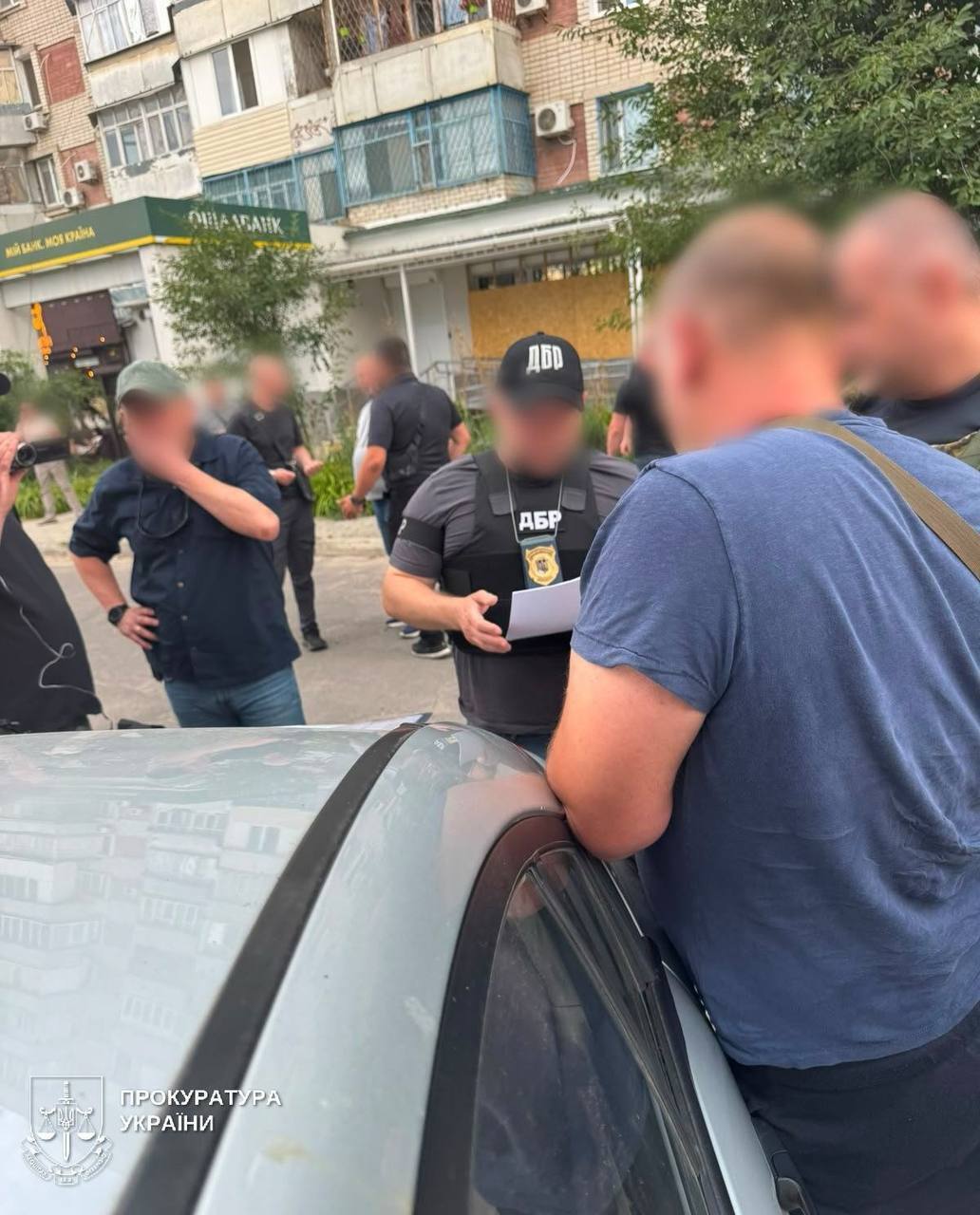 Обіцяли ''вирішити питання'' з ВЛК за $7000: на Херсонщині повідомили про підозру двом військовим