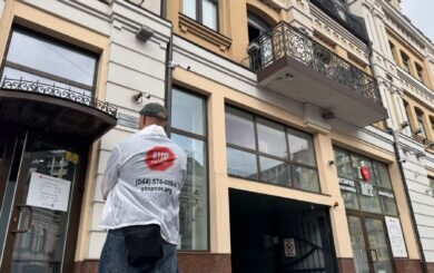 На Подоле разоблачили работу предполагаемого мошеннического колл-центра: офис работал на европейский рынок