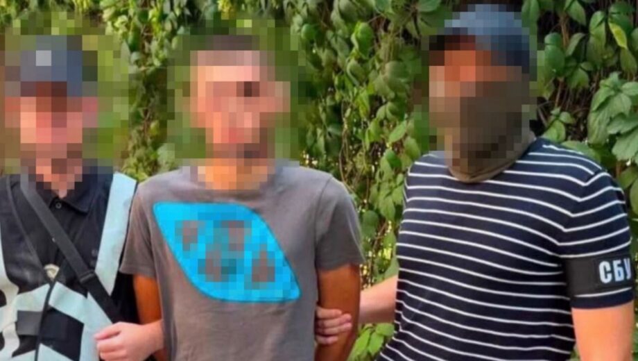 Россия вербовала из-за »девушек» в Telegram: в Запорожье разоблачили двух подозреваемых в поджогах