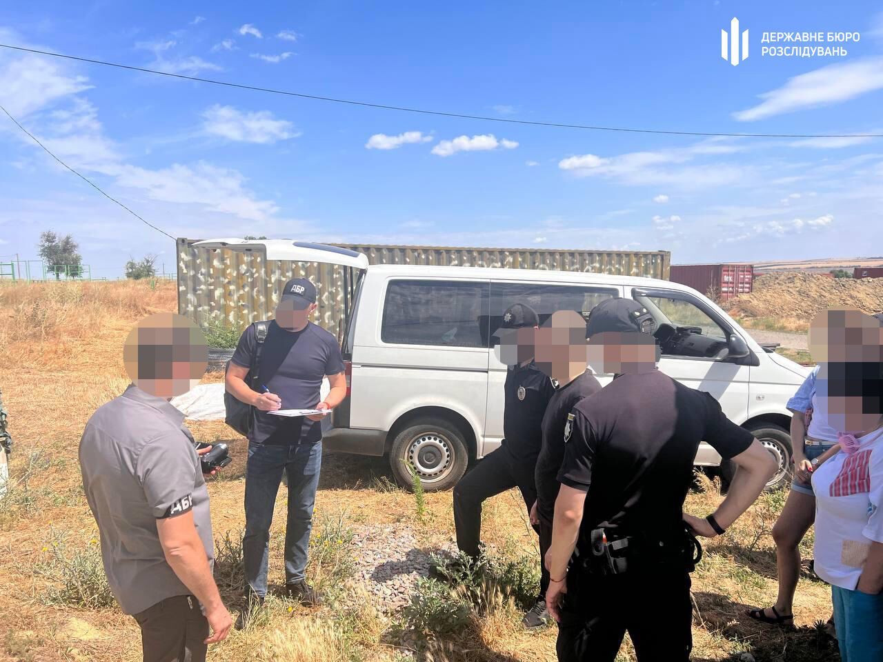 Купил Lexus и проиграл деньги в казино: в Одесской области военного будут судить за хищение дронов