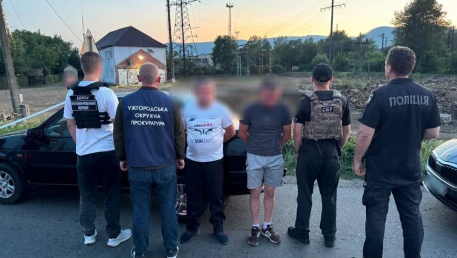 На Закарпатті викрили схему переправлення чоловіків за кордон: організатор брав по 12 тисяч доларів