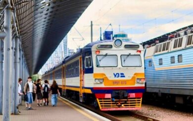На станциях УЗ установят 800 модульных укрытий: известно о масштабном проекте