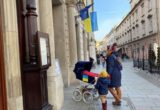 В Польше хотят восстановить часть льгот для украинцев: кого могут включить в программу помощи