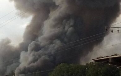 Массированная атака на Киевщину: в Борисполе пожар горят складские помещения