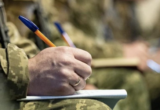 Відстрочка через догляд чи бронювання на роботі: юристи пояснили, що надійніше
