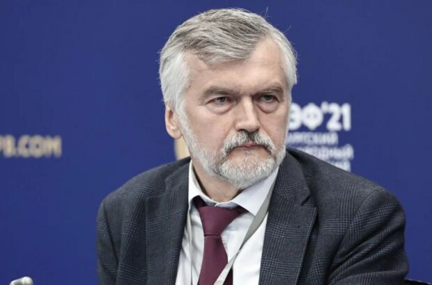 »В войне на истощение мы не выиграем»: в России уволили экономиста после резонансного доклада