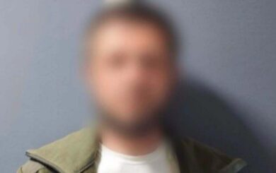У Києві чоловік відкрив стрілянину посеред двору: поліція повідомила йому про підозру