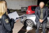 У Києві затримали шахрая, який виманив у пенсіонерів понад 12,5 млн грн під виглядом перевірки СБУ