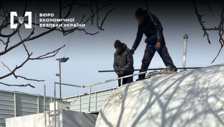 В Одессе разоблачили схему с топливной компанией: формальный директор получал 300 долларов в месяц