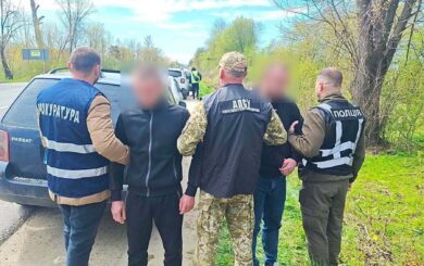 $8 тысяч за незаконное пересечение границы: на Львовщине будут судить двух организаторов канала