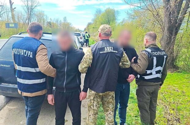 $8 тысяч за незаконное пересечение границы: на Львовщине будут судить двух организаторов канала