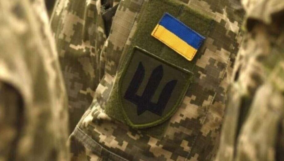 В Україні пропонують скасувати бронювання для артистів і телеведучих: з’явилася петиція