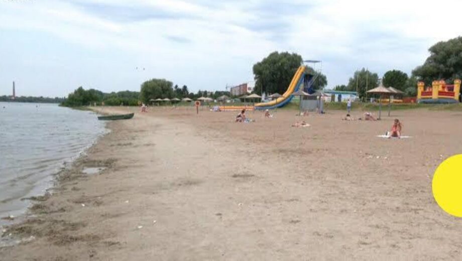 Вода відповідає нормам: у МОЗ назвали пляжі, де дозволене купання
