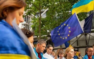 Населення України скоротилося до 29 млн: мільйони людей виїхали за кордон