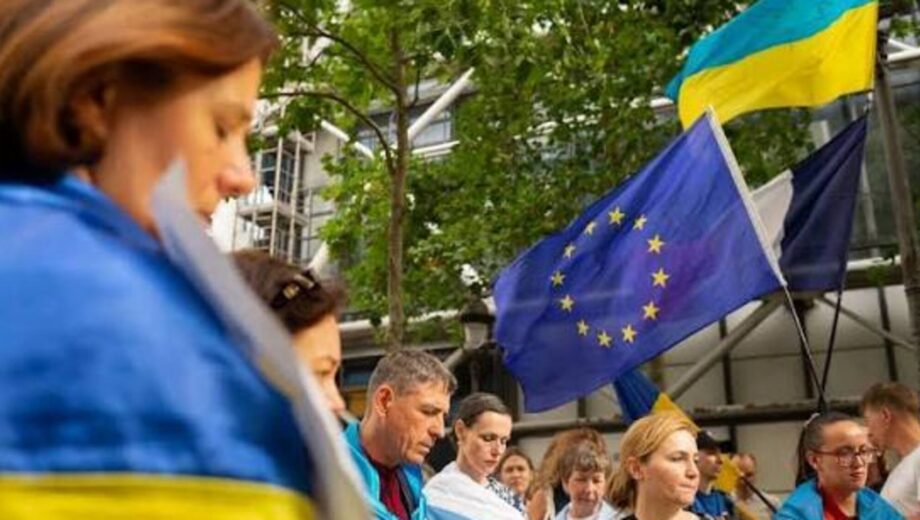 Населення України скоротилося до 29 млн: мільйони людей виїхали за кордон